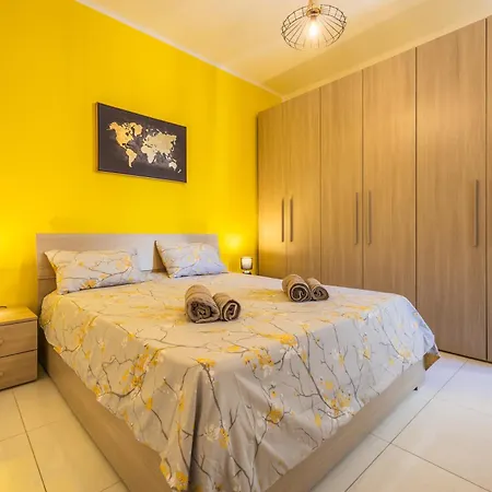 Holiday House Διαμέρισμα